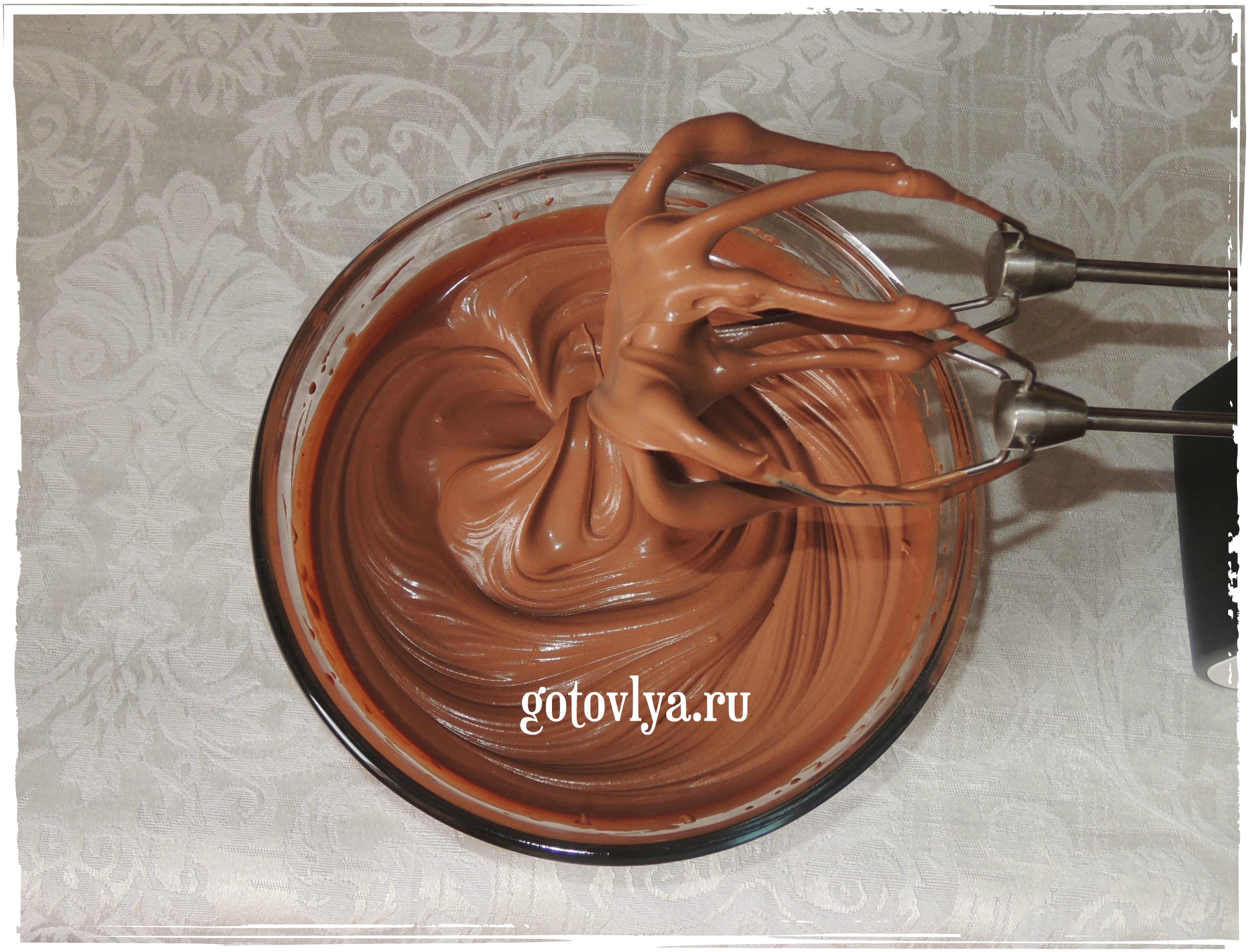 Рецепт шоколадного крема для торта с фото