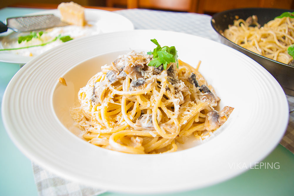 Итальянская паста с грибами в сливочном соусе. Пошаговый рецепт с фото. Кулинарный блог Вики Лепинг