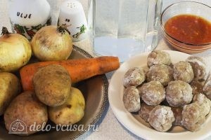 Суп с фрикадельками и картошкой: Ингредиенты